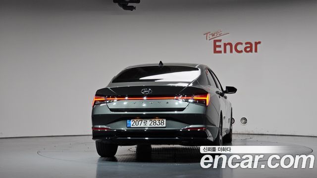 Hyundai AVANTE 2023 — photo 4