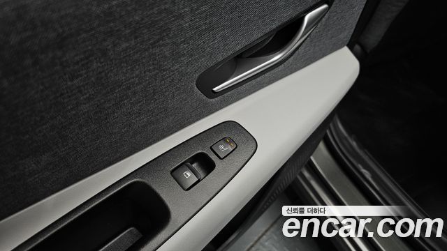 Hyundai AVANTE 2023 — photo 25