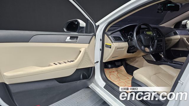 Hyundai Sonata 2015 — photo 13