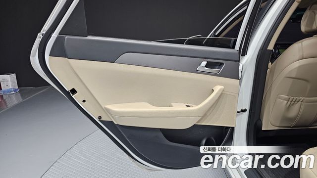 Hyundai Sonata 2015 — photo 15