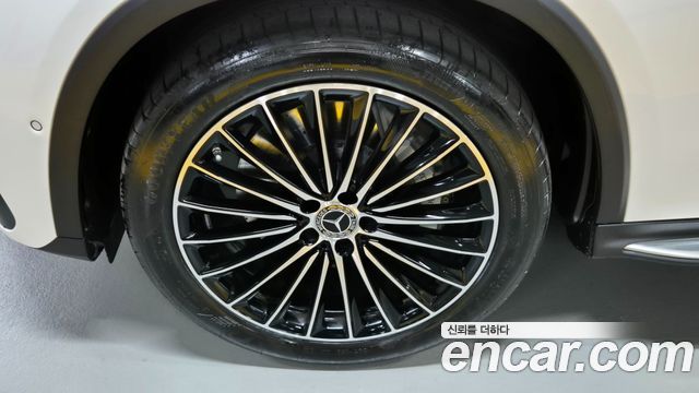 Mercedes-Benz GLC-Class 2024 — photo 5