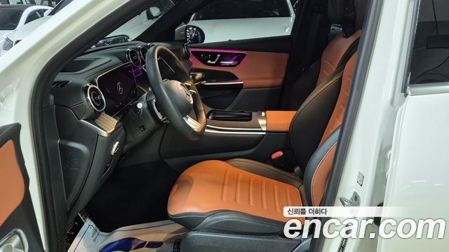 Mercedes-Benz GLC-Class 2024 — photo 10