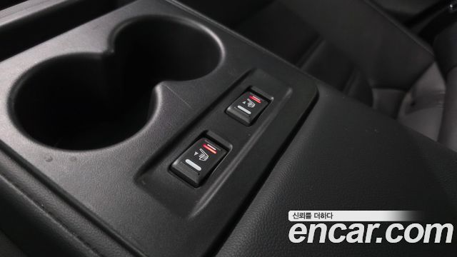Renault Korea SM6 2020 — photo 18