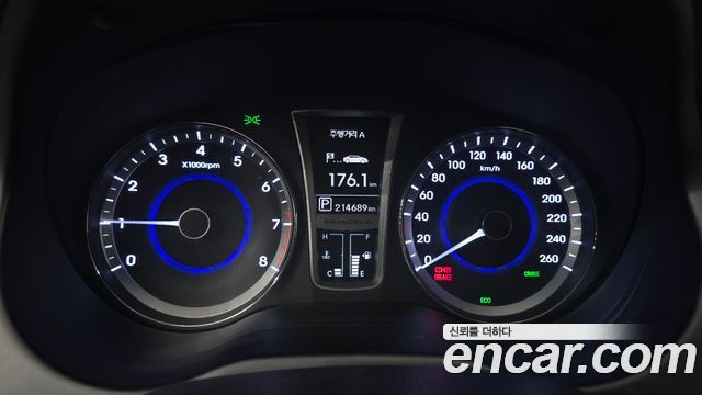 Hyundai Grandeur 2012 — photo 11