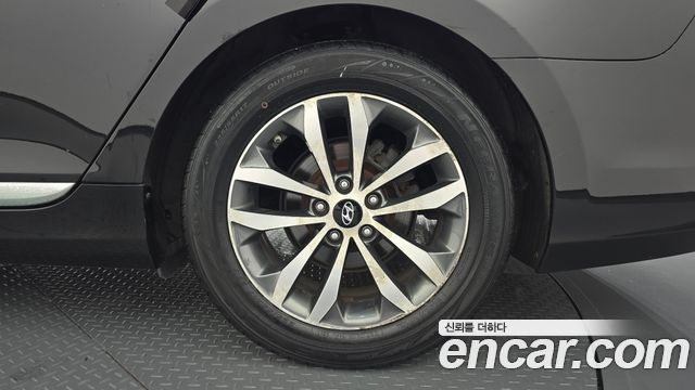 Hyundai Grandeur 2012 — photo 7