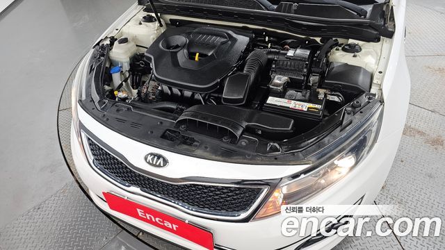 Kia K5 2014 — photo 6