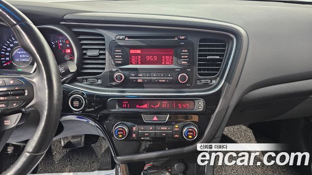 Kia K5 2014 — photo 20