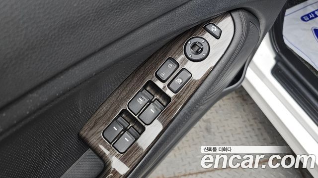 Kia K5 2014 — photo 26