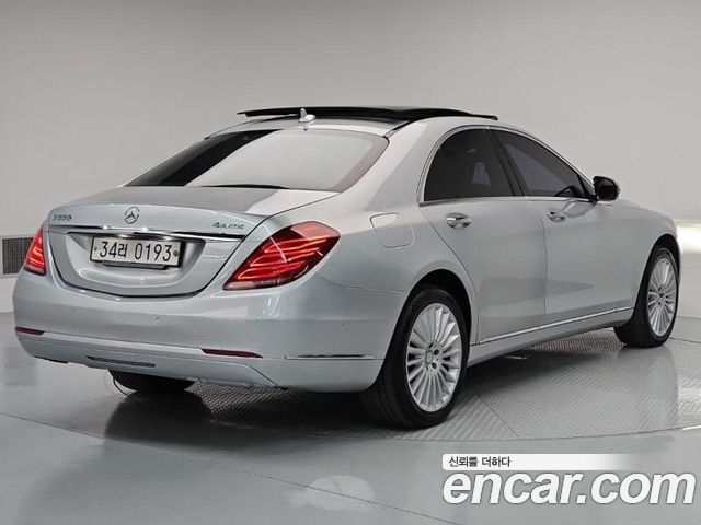 Mercedes-Benz S-Class 2016 — photo 4