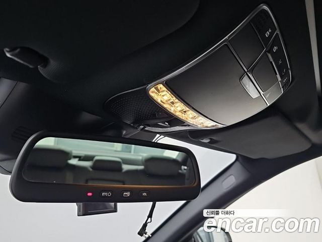 Mercedes-Benz S-Class 2016 — photo 16