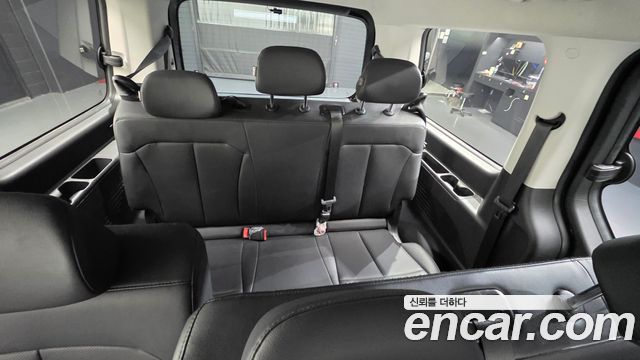 Hyundai Staria 2023 — photo 17