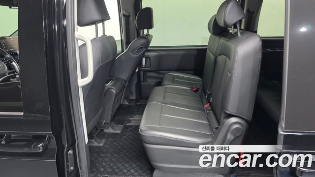 Hyundai Staria 2023 — photo 18