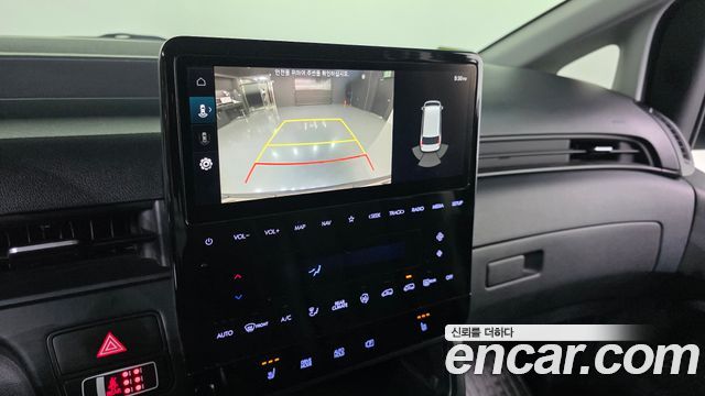 Hyundai Staria 2023 — photo 23