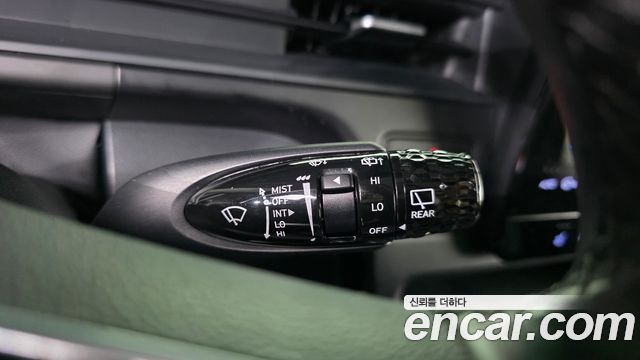Hyundai Staria 2023 — photo 30