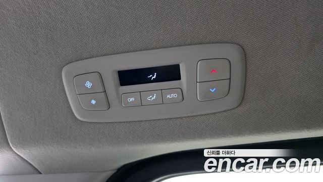 Hyundai Staria 2023 — photo 32