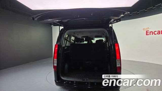 Hyundai Staria 2023 — photo 34
