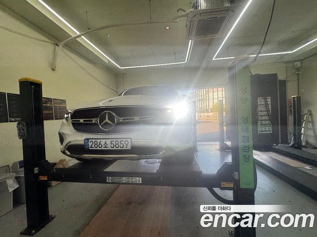 Mercedes-Benz GLC-Class 2026 — photo 1