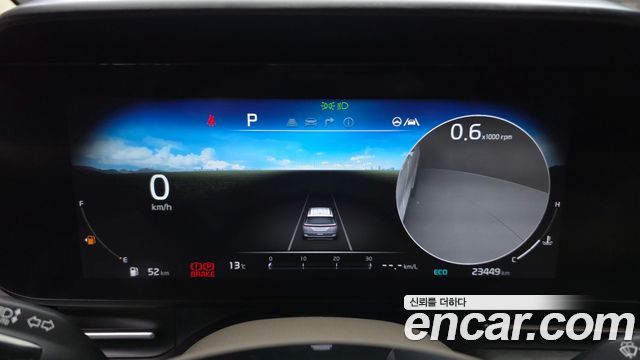 Kia Canival 2023 — photo 11