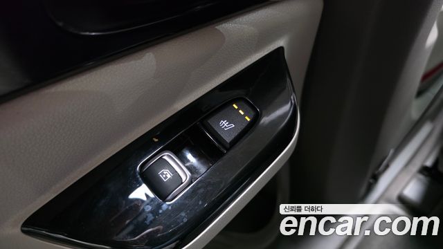 Kia Canival 2023 — photo 25