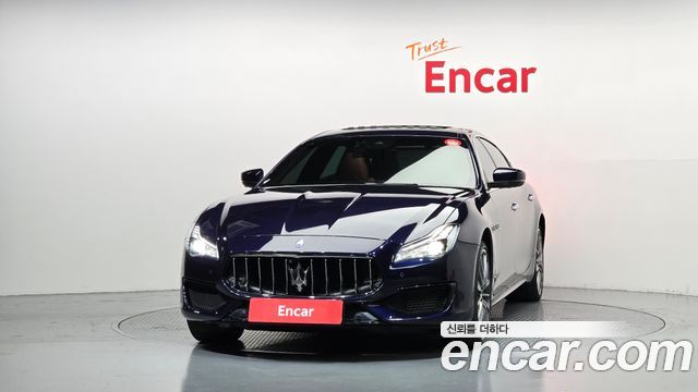 Maserati Quattroporte 2018 — photo 3