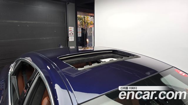 Maserati Quattroporte 2018 — photo 18