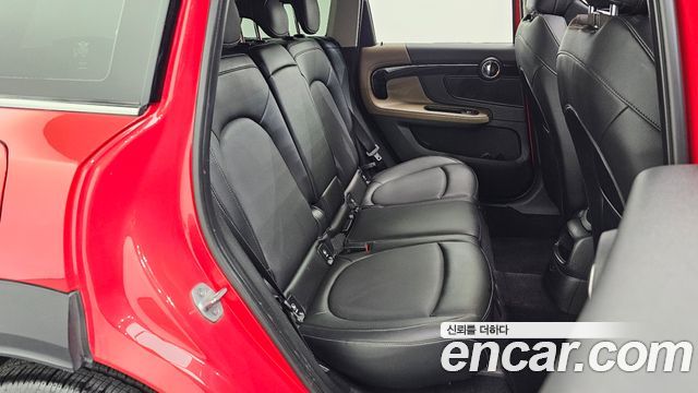 Mini Countryman 2018 — photo 17
