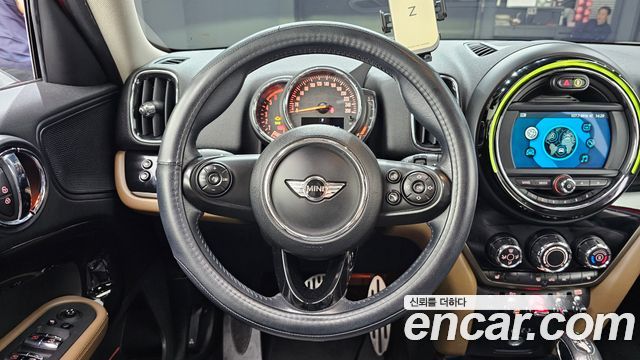 Mini Countryman 2018 — photo 19