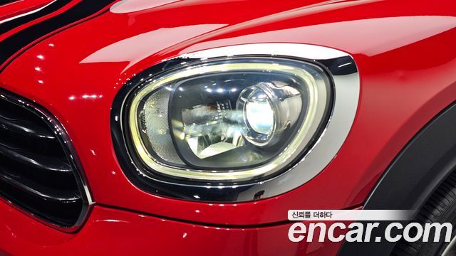 Mini Countryman 2018 — photo 8