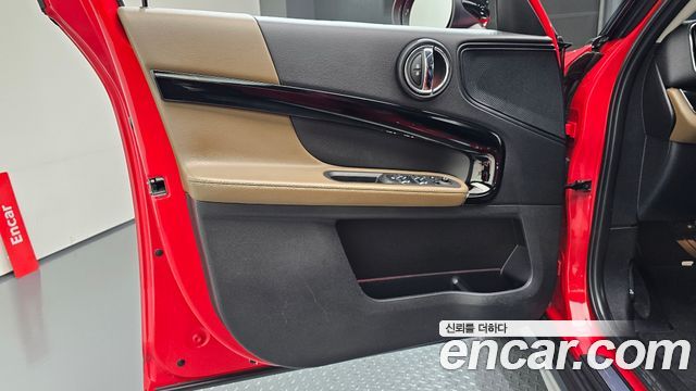 Mini Countryman 2018 — photo 14