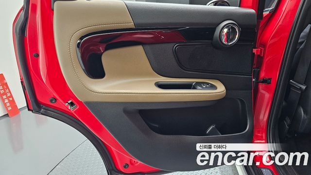 Mini Countryman 2018 — photo 15