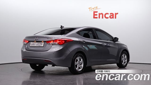 Hyundai AVANTE 2012 — photo 2