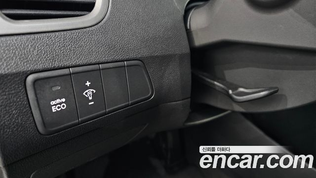 Hyundai AVANTE 2012 — photo 20