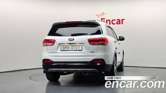 Kia Sorento 2016 — photo 4