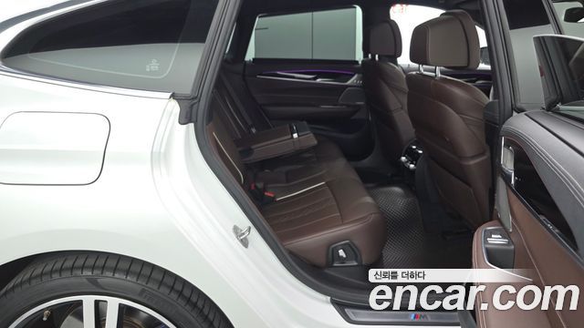 BMW Gran Turismo 2024 — photo 17