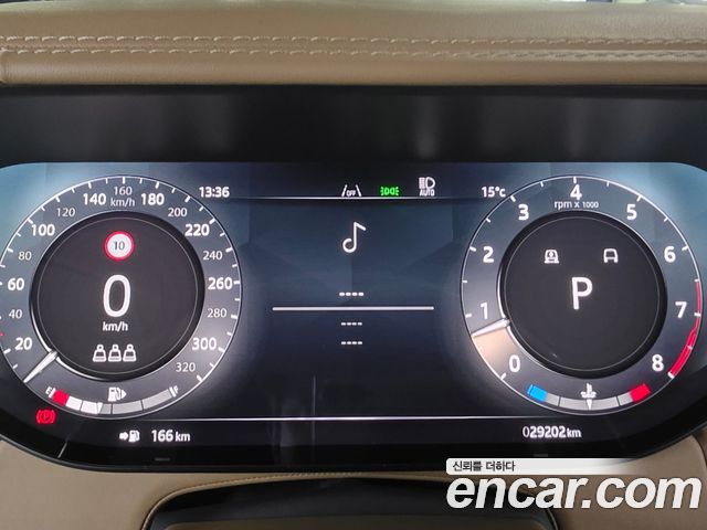 Land Rover Range Rover 2024 — photo 6
