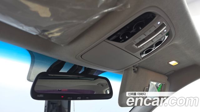 Kia K7 2017 — photo 26