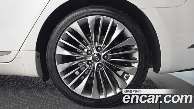 Kia K7 2017 — photo 7