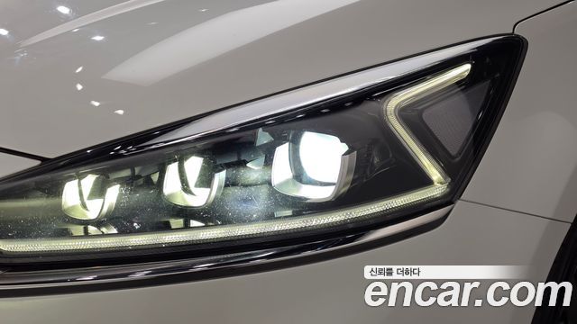 Kia K7 2017 — photo 8