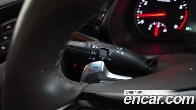 Kia K7 2017 — photo 33