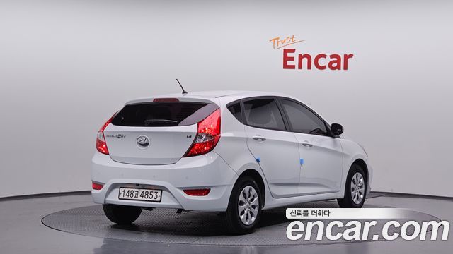 Hyundai Accent 2019 — photo 2