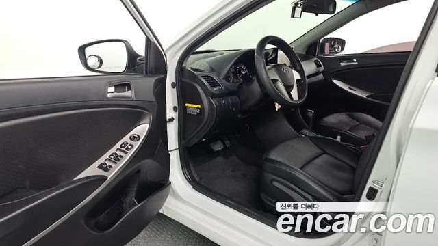 Hyundai Accent 2019 — photo 10