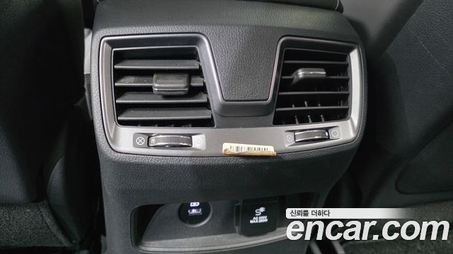 KG Mobility Rexton 2020 — photo 32