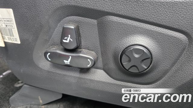 KG Mobility Rexton 2020 — photo 34