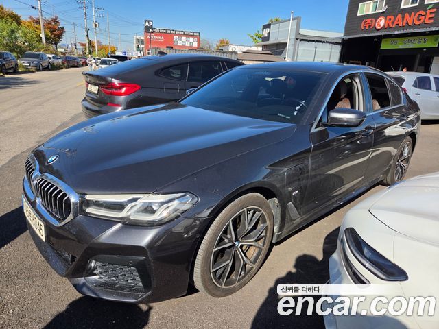 BMW 5-Series 2021 — photo 2