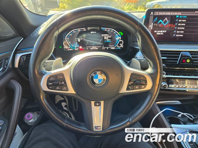 BMW 5-Series 2021 — photo 5