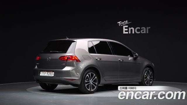 Volkswagen Golf 2014 — photo 2