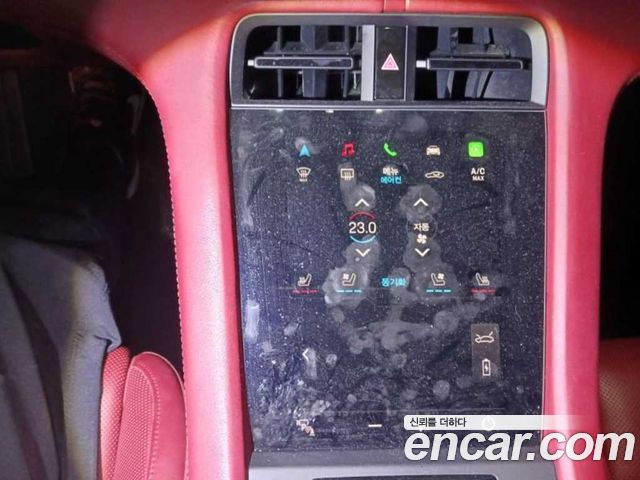 Porsche Taycan 2021 — photo 6