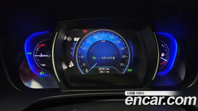 Renault Korea QM6 2024 — photo 11