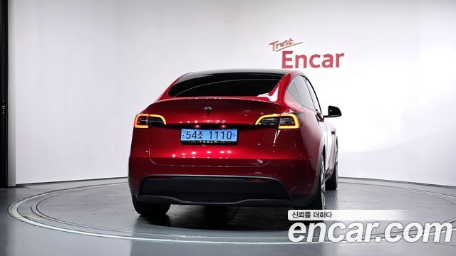 Tesla Model Y 2021 — photo 4