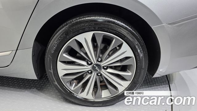 Kia K8 2022 — photo 7